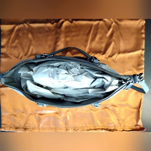 Coach Prairie Satchel - Picture 15 of 17